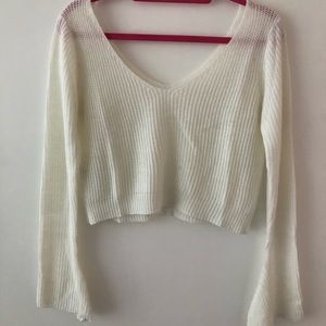 White Lightweight sweater cropped